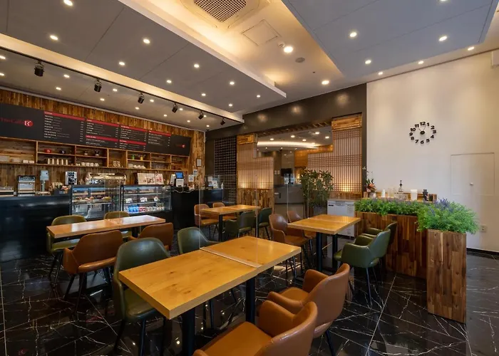 Ramada By Wyndham Dongdaemun 3*