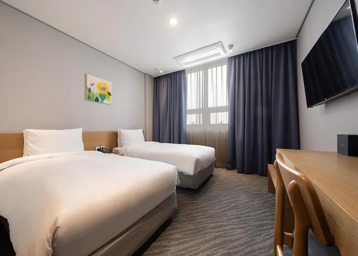 Ramada By Wyndham Dongdaemun Hotel 3*