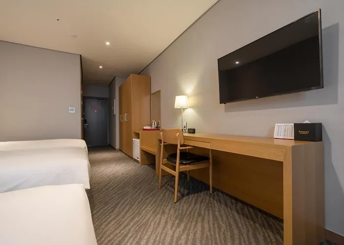 Hotel Ramada By Wyndham Dongdaemun