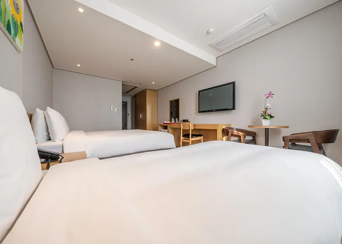 Ramada By Wyndham Dongdaemun