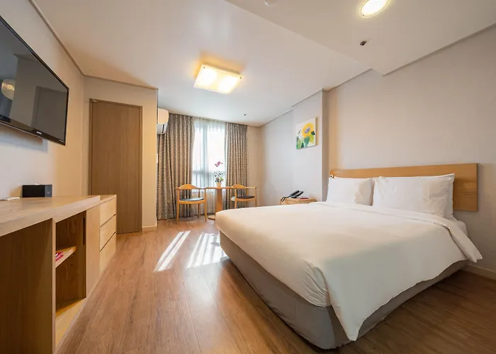 Ramada By Wyndham Dongdaemun Hotel Seul